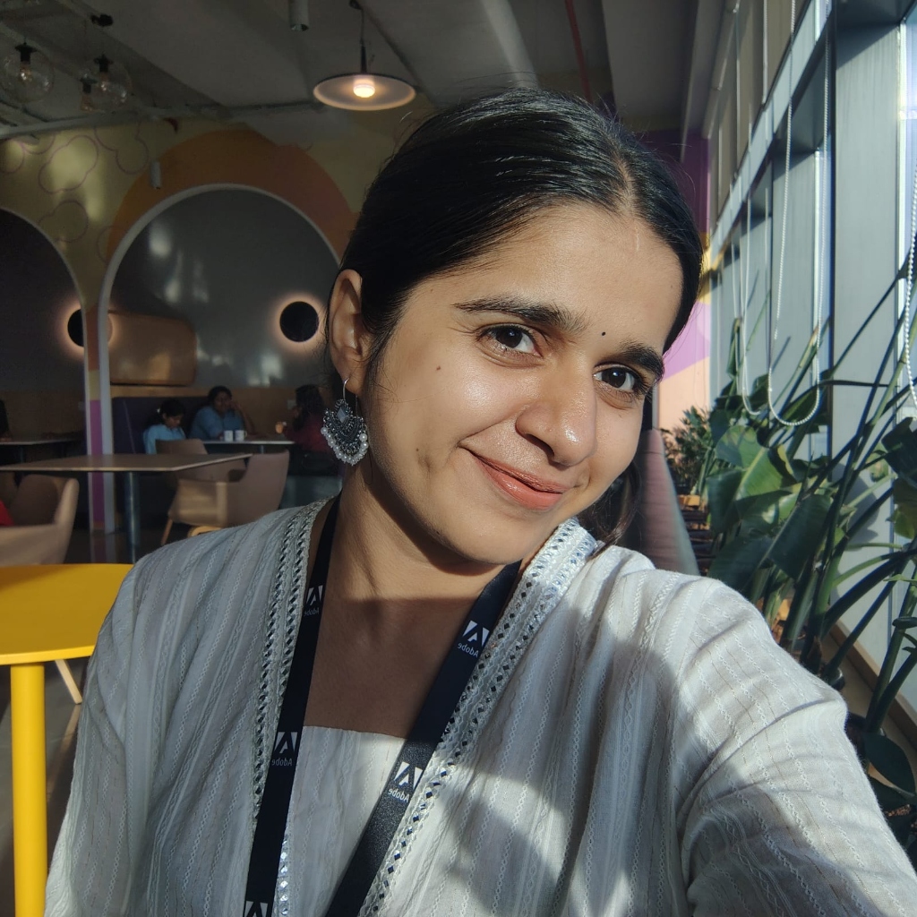 Pooja smiling